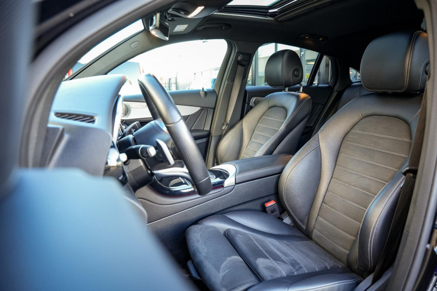 Mercedes-Benz GLC Coupé 300e 4MATIC Business Solution AMG
