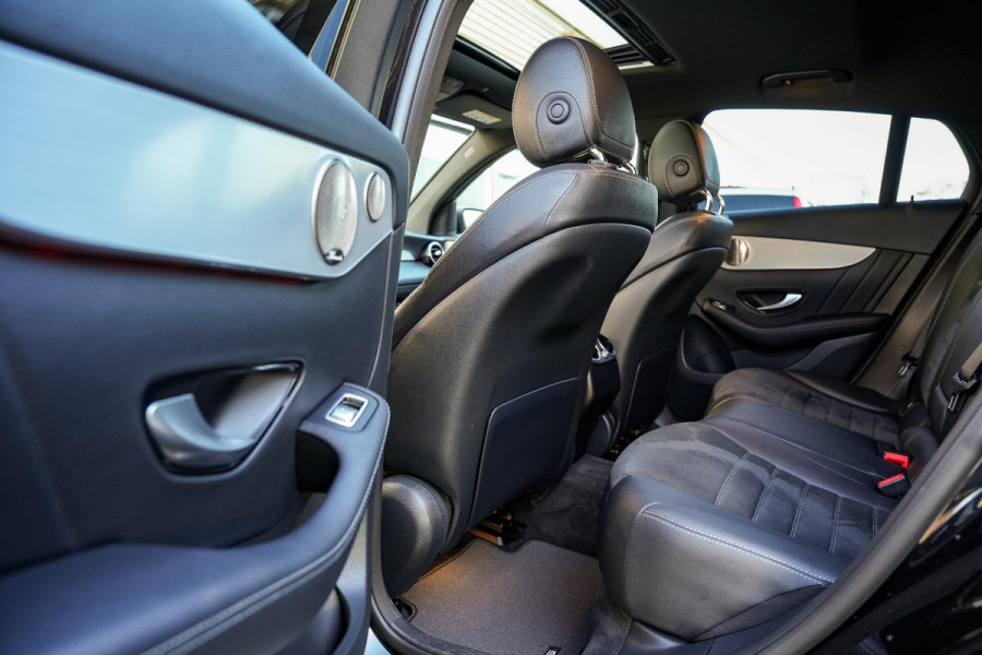 Mercedes-Benz GLC Coupé 300e 4MATIC Business Solution AMG