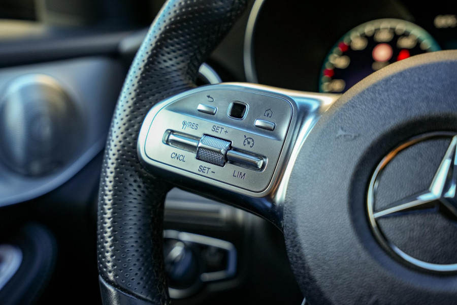 Mercedes-Benz GLC Coupé 300e 4MATIC Business Solution AMG