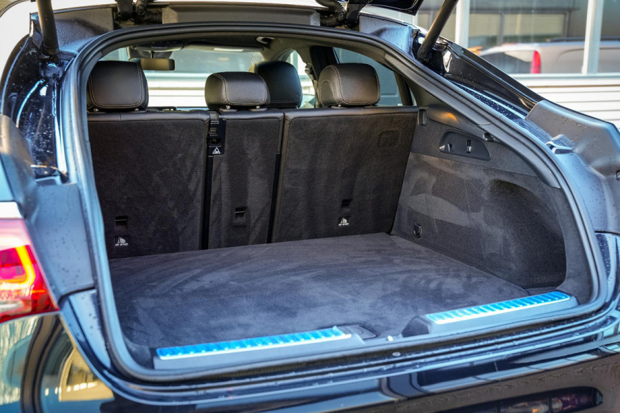 Mercedes-Benz GLC Coupé 300e 4MATIC Business Solution AMG
