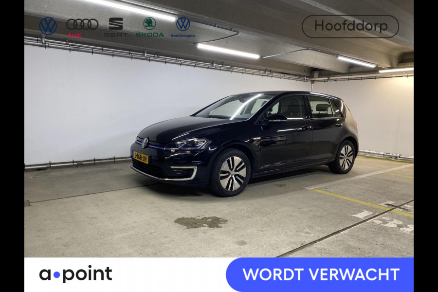Volkswagen e-Golf E-DITION 136 pk | Navigatie | Parkeersensoren | Adaptieve cruise control | Stoelverwarming |