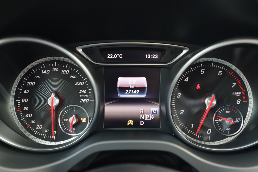 Mercedes-Benz GLA 200 Aut7 | 156PK | Panoramadak | Led | Stoelverwarming | Clima | 360 Camera | Cruise-control | 2017.