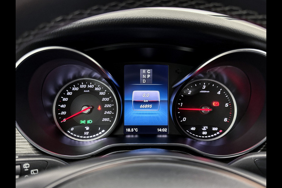 Mercedes-Benz V-Klasse 300d Extra Lang DC Avantgarde Edition Airmatic Luchtvering Memory seats Dubbele cabine Adaptieve cruise control Leder Navigatie
