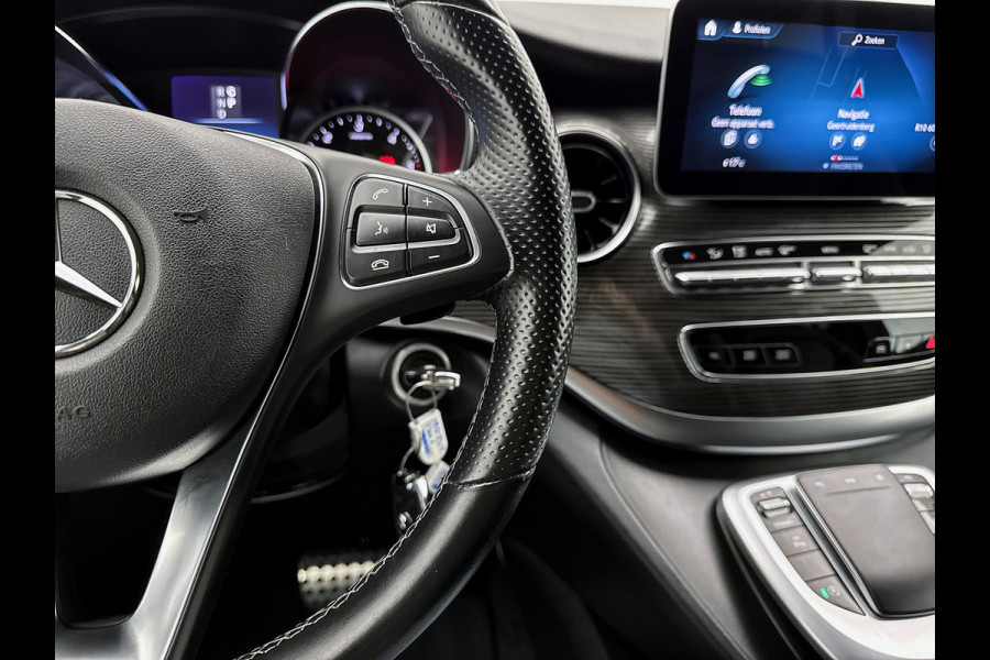 Mercedes-Benz V-Klasse 300d Extra Lang DC Avantgarde Edition Airmatic Luchtvering Memory seats Dubbele cabine Adaptieve cruise control Leder Navigatie