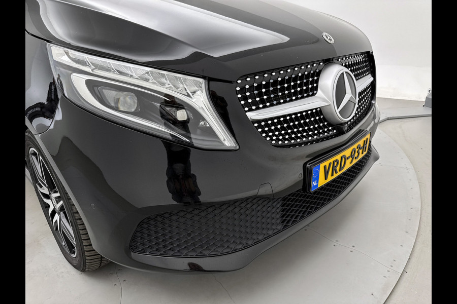 Mercedes-Benz V-Klasse 300d Extra Lang DC Avantgarde Edition Airmatic Luchtvering Memory seats Dubbele cabine Adaptieve cruise control Leder Navigatie