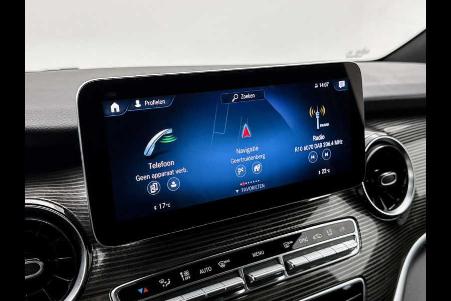 Mercedes-Benz V-Klasse 300d Extra Lang DC Avantgarde Edition Airmatic Luchtvering Memory seats Dubbele cabine Adaptieve cruise control Leder Navigatie