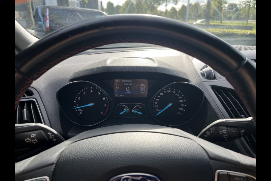 Ford Kuga 1.5 EcoBoost ST Line 150pk/110kW 6-bak