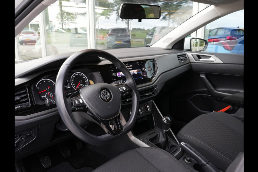 Volkswagen Polo 1.0 TSI Comfortline | Navigatie | DAB | Adaptive Cruise | Android/Apple Carplay Volkswagen Polo 1.0 TSI Comfortline | Navigatie | DAB | Adaptive Cruise | Android/Apple Carplay