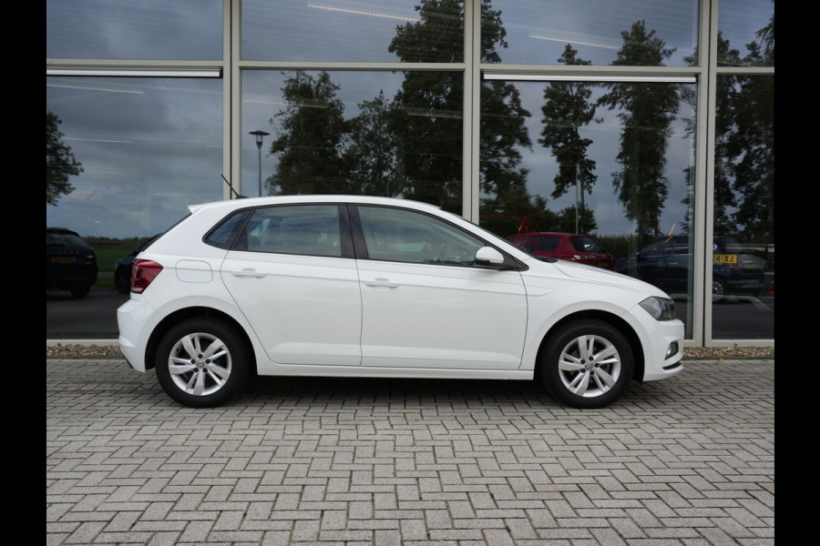 Volkswagen Polo 1.0 TSI Comfortline | Navigatie | DAB | Adaptive Cruise | Android/Apple Carplay Volkswagen Polo 1.0 TSI Comfortline | Navigatie | DAB | Adaptive Cruise | Android/Apple Carplay