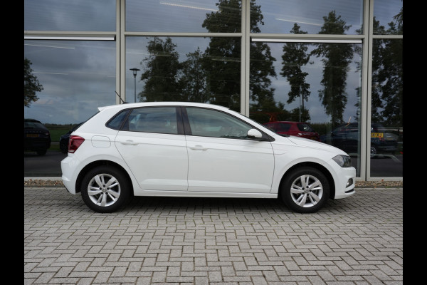 Volkswagen Polo 1.0 TSI Comfortline | Navigatie | DAB | Adaptive Cruise | Android/Apple Carplay Volkswagen Polo 1.0 TSI Comfortline | Navigatie | DAB | Adaptive Cruise | Android/Apple Carplay