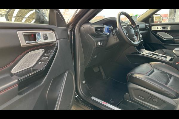 Ford Explorer 3.0 V6 EcoBoost PHEV ST-Line 457pk | Full Led | 2.500kg Trekgewicht | Trekhaak | Panoramadak | Adaptieve Cruise | BLIS | Verlengde fabrieksgarantie tot 12-2026