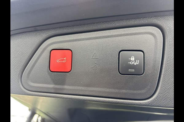 Peugeot 3008 1.2 PureTech Blue Lease Allure Peugeot 3008 1.2 PureTech Blue Lease Allure