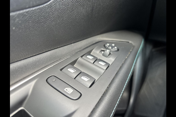 Peugeot 3008 1.2 PureTech Blue Lease Allure Peugeot 3008 1.2 PureTech Blue Lease Allure