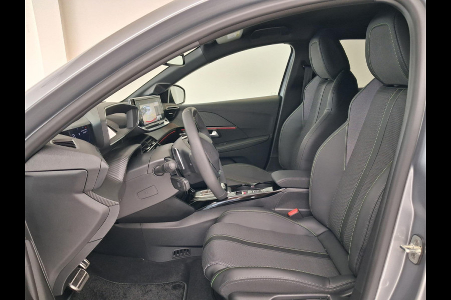 Peugeot 208 1.2 Hybrid 145 e-DCS6 GT Automaat | Navigatie | 360˚ Camera | Cruise Control Adaptief | Keyless Entry | Apple Carplay/Android Auto Draadloos |