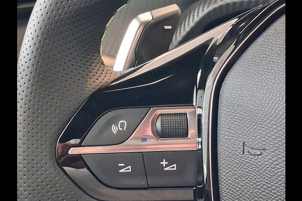 Peugeot 208 1.2 Hybrid 145 e-DCS6 GT Automaat | Navigatie | 360˚ Camera | Cruise Control Adaptief | Keyless Entry | Apple Carplay/Android Auto Draadloos |