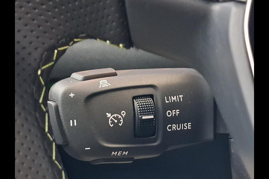 Peugeot 208 1.2 Hybrid 145 e-DCS6 GT Automaat | Navigatie | 360˚ Camera | Cruise Control Adaptief | Keyless Entry | Apple Carplay/Android Auto Draadloos |