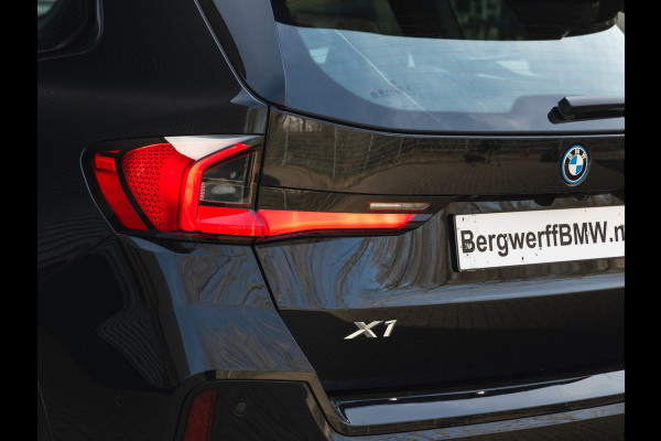 BMW X1 xDrive25e M-Sport - Driving Ass Plus - Stoelverwarming - Parking Ass