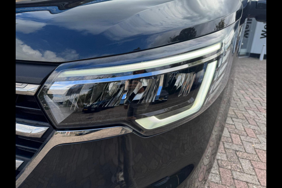 Renault Trafic 2.0 dCi 130 T29 L1H1 Luxe / Navi / Trekhaak / Clima / Keyless / Side Bars / Betimmering laadruimte Renault Trafic 2.0 dCi 130 T29 L1H1 Luxe / Navi / Trekhaak / Clima / Keyless / Side Bars / Betimmering laadruimte