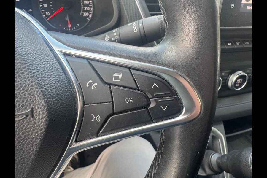 Renault Trafic 2.0 dCi 130 T29 L1H1 Luxe / Navi / Trekhaak / Clima / Keyless / Side Bars / Betimmering laadruimte Renault Trafic 2.0 dCi 130 T29 L1H1 Luxe / Navi / Trekhaak / Clima / Keyless / Side Bars / Betimmering laadruimte