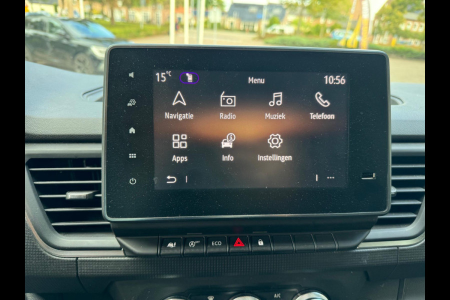 Renault Trafic 2.0 dCi 130 T29 L1H1 Luxe / Navi / Trekhaak / Clima / Keyless / Side Bars / Betimmering laadruimte Renault Trafic 2.0 dCi 130 T29 L1H1 Luxe / Navi / Trekhaak / Clima / Keyless / Side Bars / Betimmering laadruimte