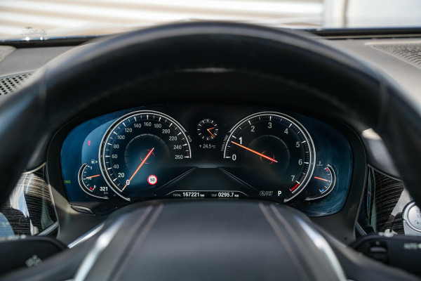 BMW 7 Serie 750i xDrive High Executive Panodak Memory Harman Kardon 360 Cam ACC DAB+