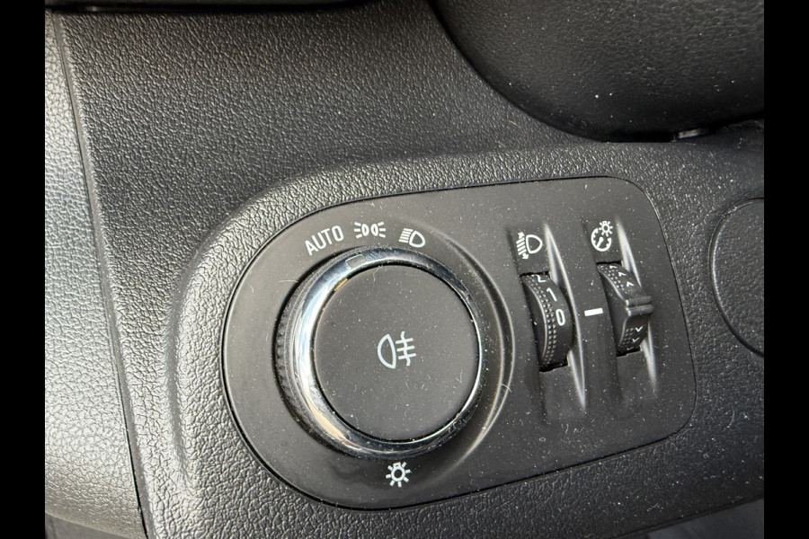 Opel Combo 1.5D 102PK EURO 6 L1H1 Edition Cruise control/CarPlay/navigatie