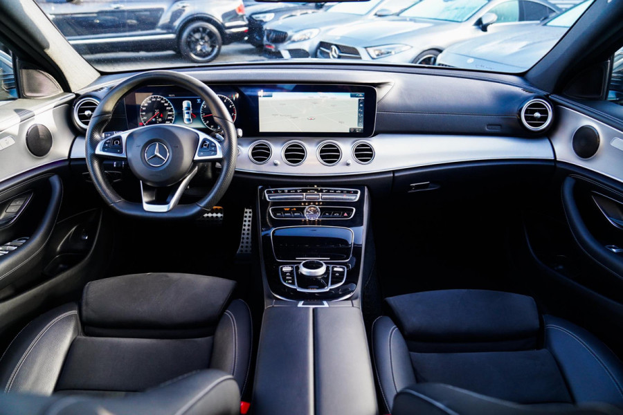 Mercedes-Benz E-Klasse 200 Business Solution AMG | Achterijtrijcamera | Widescreen | BTW | Pano