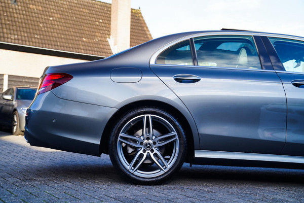 Mercedes-Benz E-Klasse 200 Business Solution AMG | Achterijtrijcamera | Widescreen | BTW | Pano