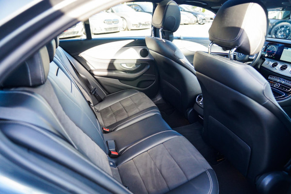 Mercedes-Benz E-Klasse 200 Business Solution AMG | Achterijtrijcamera | Widescreen | BTW | Pano