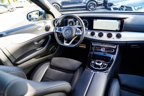Mercedes-Benz E-Klasse 200 Business Solution AMG | Achterijtrijcamera | Widescreen | BTW | Pano