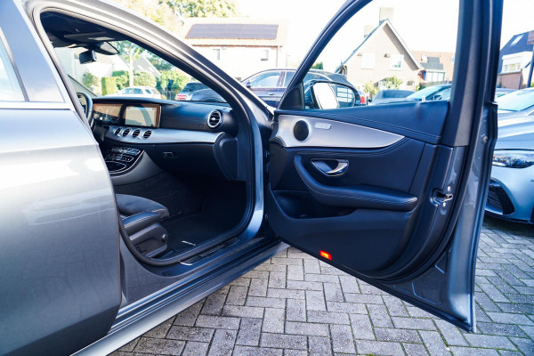 Mercedes-Benz E-Klasse 200 Business Solution AMG | Achterijtrijcamera | Widescreen | BTW | Pano