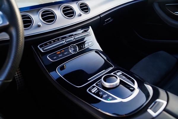 Mercedes-Benz E-Klasse 200 Business Solution AMG | Achterijtrijcamera | Widescreen | BTW | Pano