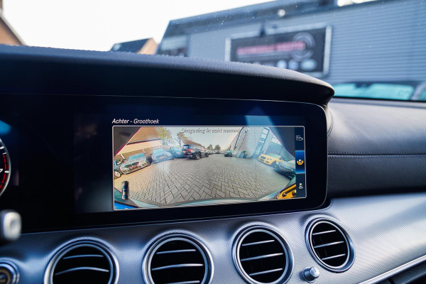 Mercedes-Benz E-Klasse 200 Business Solution AMG | Achterijtrijcamera | Widescreen | BTW | Pano
