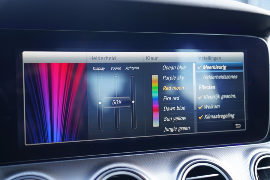 Mercedes-Benz E-Klasse 200 Business Solution AMG | Achterijtrijcamera | Widescreen | BTW | Pano