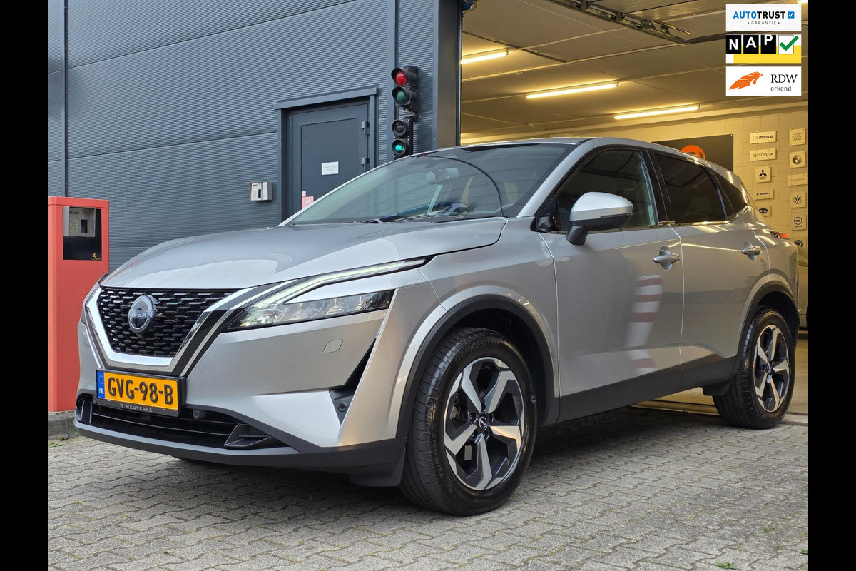 Nissan QASHQAI 1.3 MHEV Xtronic N-Connecta / F.GARANTIE 2-10-26 / EXTRA SET / VOORRUITVERW / STOEL EN STUURVERW / KEYLESS / 360CAM