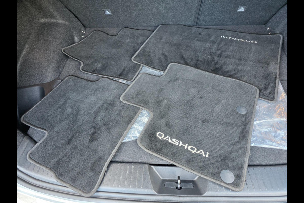 Nissan QASHQAI 1.3 MHEV Xtronic N-Connecta / F.GARANTIE 2-10-26 / EXTRA SET / VOORRUITVERW / STOEL EN STUURVERW / KEYLESS / 360CAM