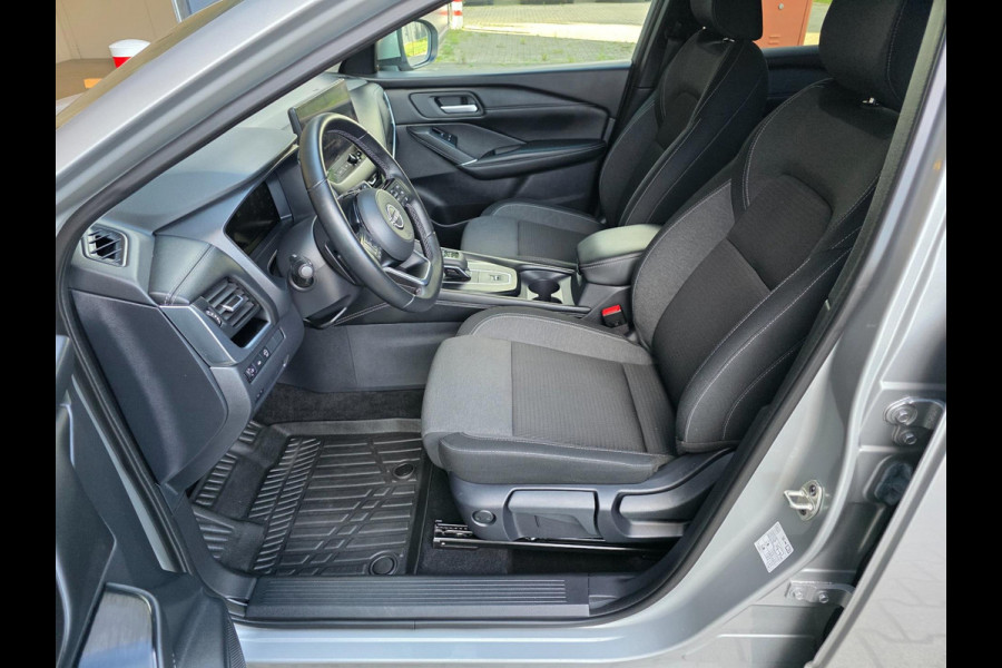 Nissan QASHQAI 1.3 MHEV Xtronic N-Connecta / F.GARANTIE 2-10-26 / EXTRA SET / VOORRUITVERW / STOEL EN STUURVERW / KEYLESS / 360CAM