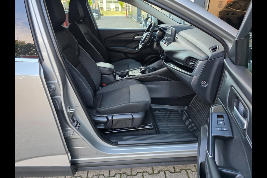 Nissan QASHQAI 1.3 MHEV Xtronic N-Connecta / F.GARANTIE 2-10-26 / EXTRA SET / VOORRUITVERW / STOEL EN STUURVERW / KEYLESS / 360CAM