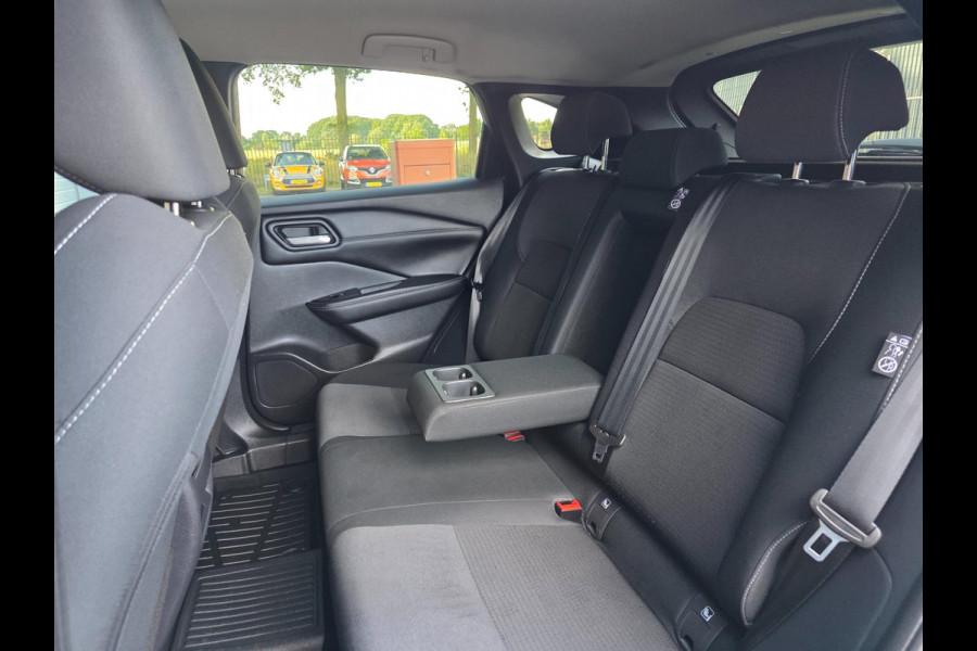 Nissan QASHQAI 1.3 MHEV Xtronic N-Connecta / F.GARANTIE 2-10-26 / EXTRA SET / VOORRUITVERW / STOEL EN STUURVERW / KEYLESS / 360CAM