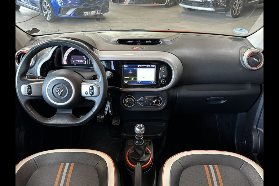 Renault Twingo 0.9 TCe GT 110pk Navi | 17" | Camera | Bluetooth | PDC | Clima | Cruise Control | Complete historie aanwezig