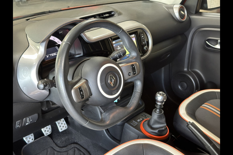 Renault Twingo 0.9 TCe GT 110pk Navi | 17" | Camera | Bluetooth | PDC | Clima | Cruise Control | Complete historie aanwezig