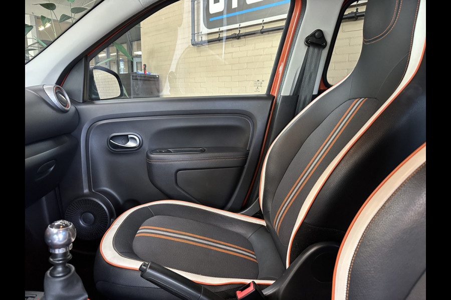 Renault Twingo 0.9 TCe GT 110pk Navi | 17" | Camera | Bluetooth | PDC | Clima | Cruise Control | Complete historie aanwezig