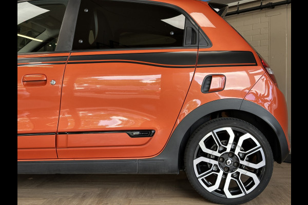 Renault Twingo 0.9 TCe GT 110pk Navi | 17" | Camera | Bluetooth | PDC | Clima | Cruise Control | Complete historie aanwezig