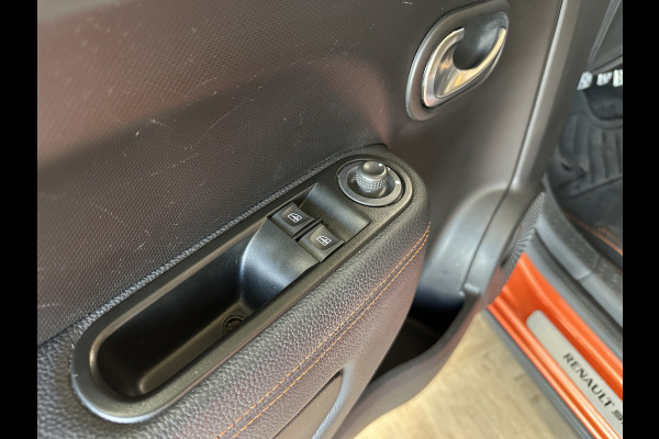 Renault Twingo 0.9 TCe GT 110pk Navi | 17" | Camera | Bluetooth | PDC | Clima | Cruise Control | Complete historie aanwezig