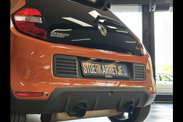 Renault Twingo 0.9 TCe GT 110pk Navi | 17" | Camera | Bluetooth | PDC | Clima | Cruise Control | Complete historie aanwezig