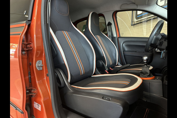 Renault Twingo 0.9 TCe GT 110pk Navi | 17" | Camera | Bluetooth | PDC | Clima | Cruise Control | Complete historie aanwezig