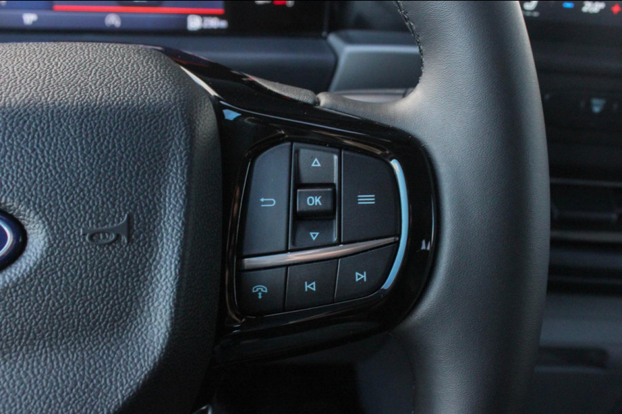 Ford Transit Custom 2.0 TDCI L2H1 136PK Limited DC / DUBBEL CABINE / JB- EDITION / APPLE CARPLAY /MY2024/ CAMERA / VERLAAGD