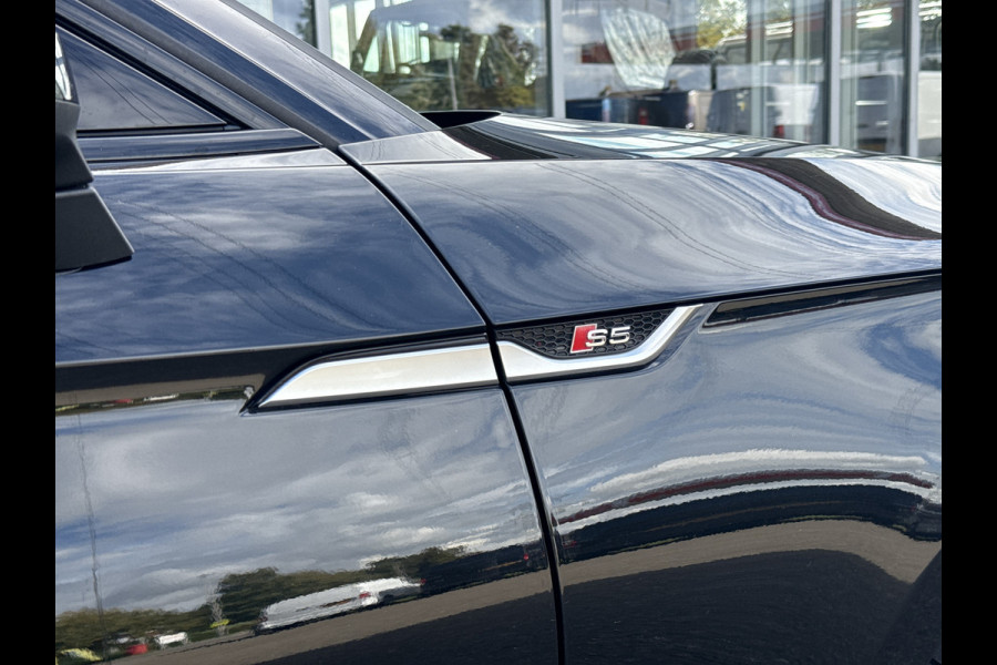 Audi A5 Coupé 3.0 TFSI S5 quattro Pro Line Plus | Carbon | 20'' | Massage | B&O | HUD | ACC | 360 Cam. Audi A5 Coupé 3.0 TFSI S5 quattro Pro Line Plus | Carbon | 20'' | Massage | B&O | HUD | ACC | 360 Cam.