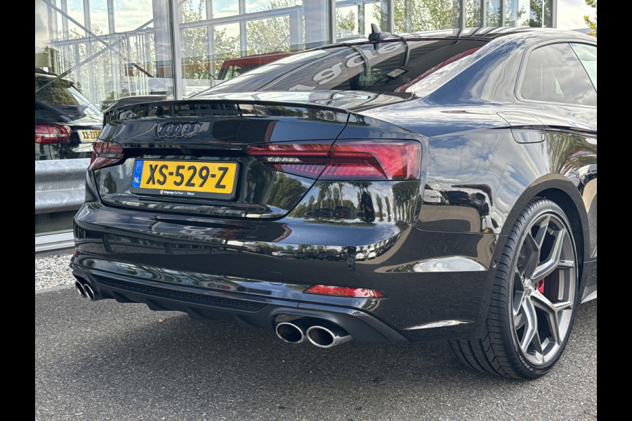 Audi A5 Coupé 3.0 TFSI S5 quattro Pro Line Plus | Carbon | 20'' | Massage | B&O | HUD | ACC | 360 Cam. Audi A5 Coupé 3.0 TFSI S5 quattro Pro Line Plus | Carbon | 20'' | Massage | B&O | HUD | ACC | 360 Cam.