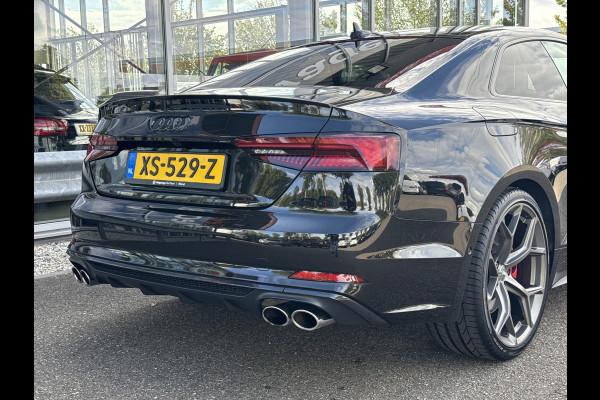 Audi A5 Coupé 3.0 TFSI S5 quattro Pro Line Plus | Carbon | 20'' | Massage | B&O | HUD | ACC | 360 Cam. Audi A5 Coupé 3.0 TFSI S5 quattro Pro Line Plus | Carbon | 20'' | Massage | B&O | HUD | ACC | 360 Cam.
